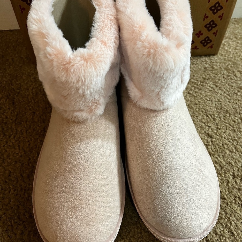 Skechers/Meant To Be NWT Women's Blush Faux Fur Suede Ankle Boots size 7.5 - Picture 3 of 8